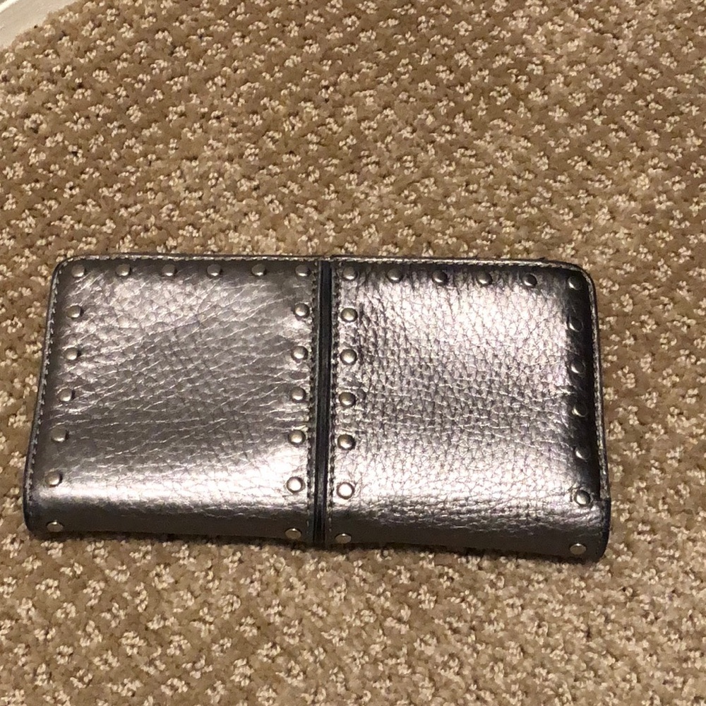 💞Vintage Michael Kors Studded Wallet